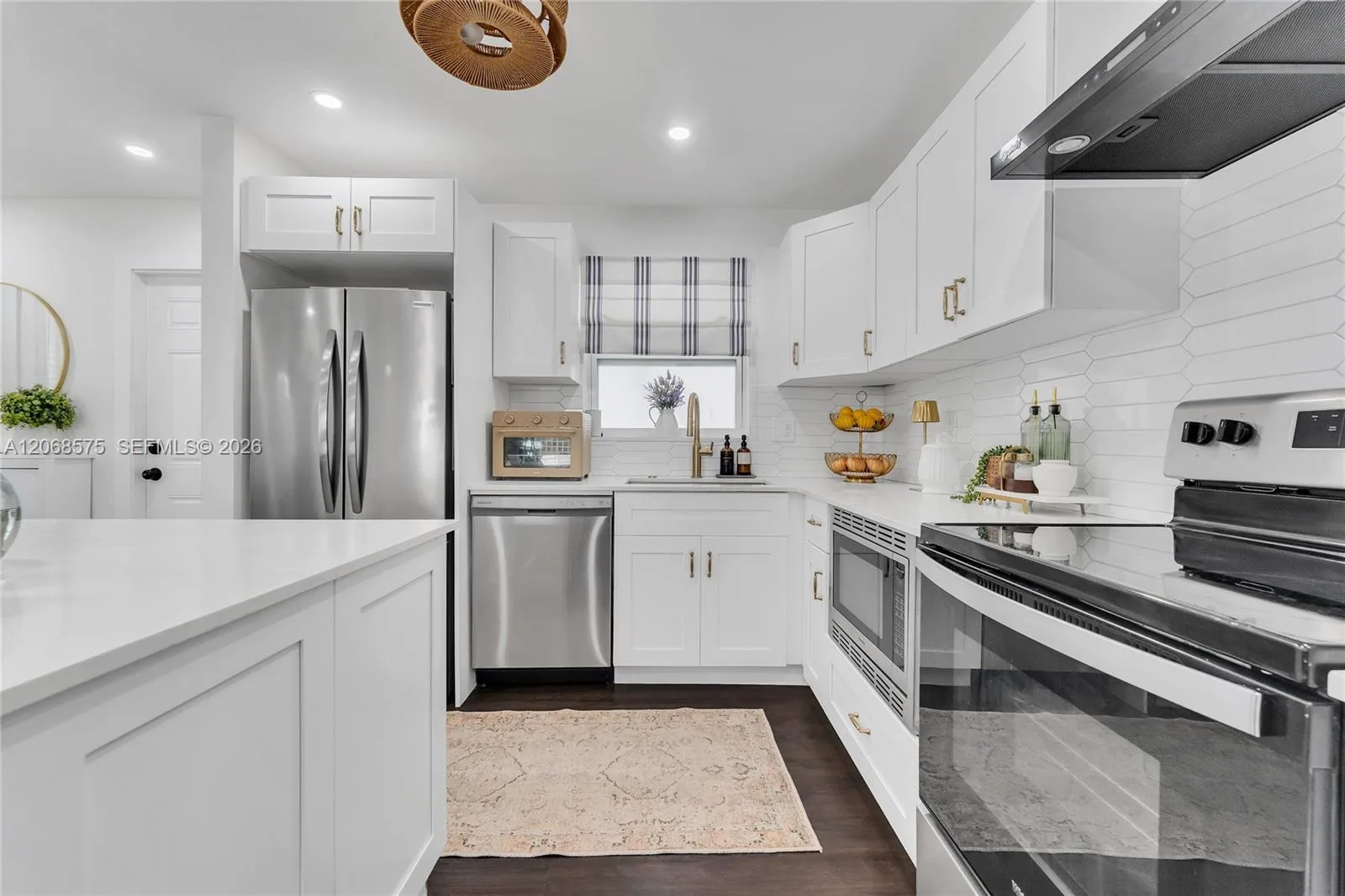 2851 Washington St, Hollywood, FL 33020 photo 7