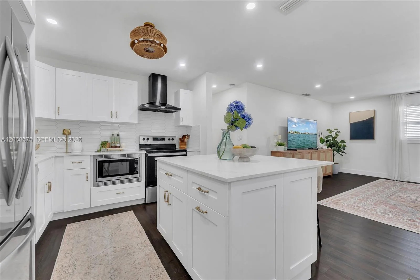 2851 Washington St, Hollywood, FL 33020 photo 8