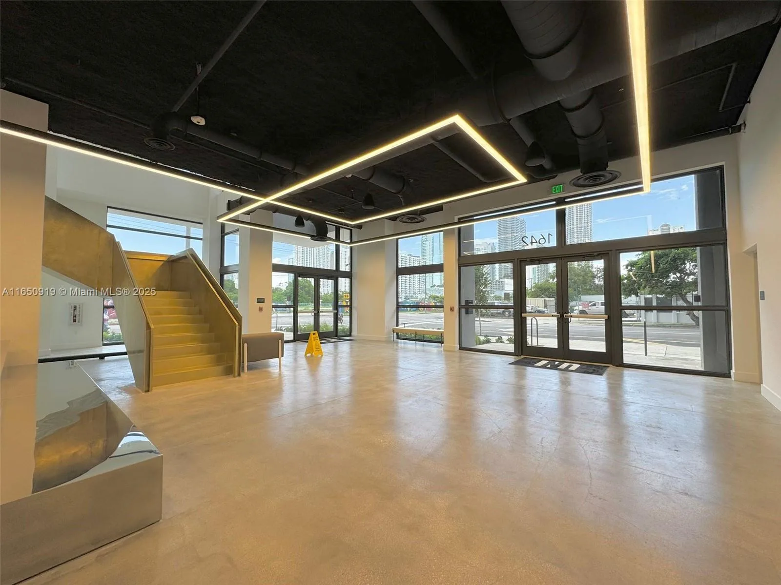 1642 NE 1st Ave # 2409, Miami, FL 33132