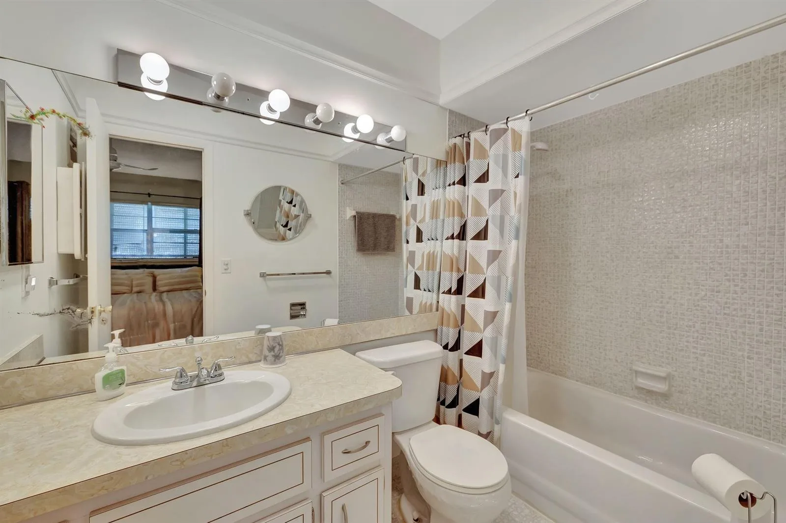 4431 NW 16th Street # 303, Fort Lauderdale, FL 33313 photo 10