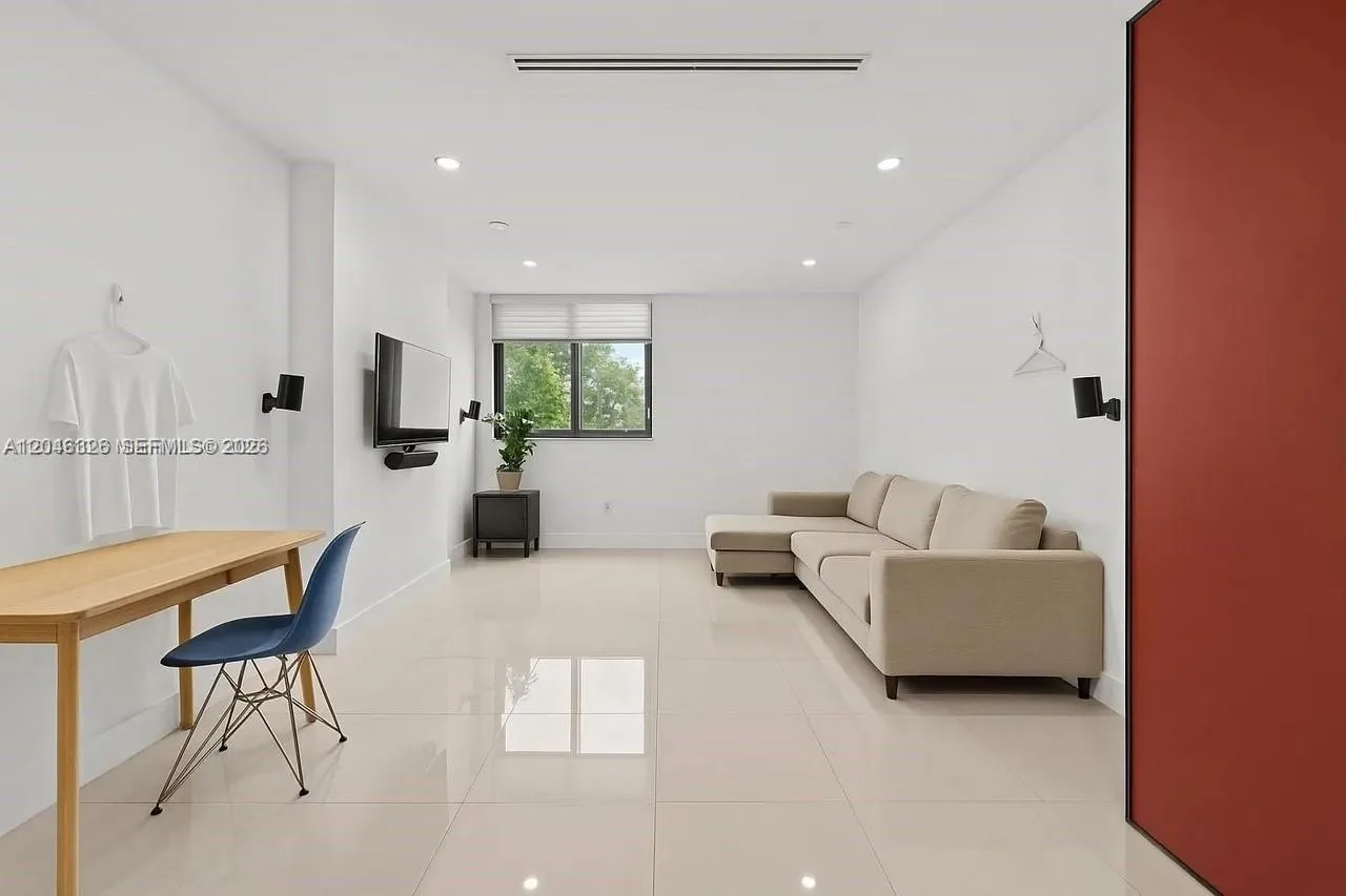 2715 Tigertail Ave # 102, Miami, FL 33133 photo 4