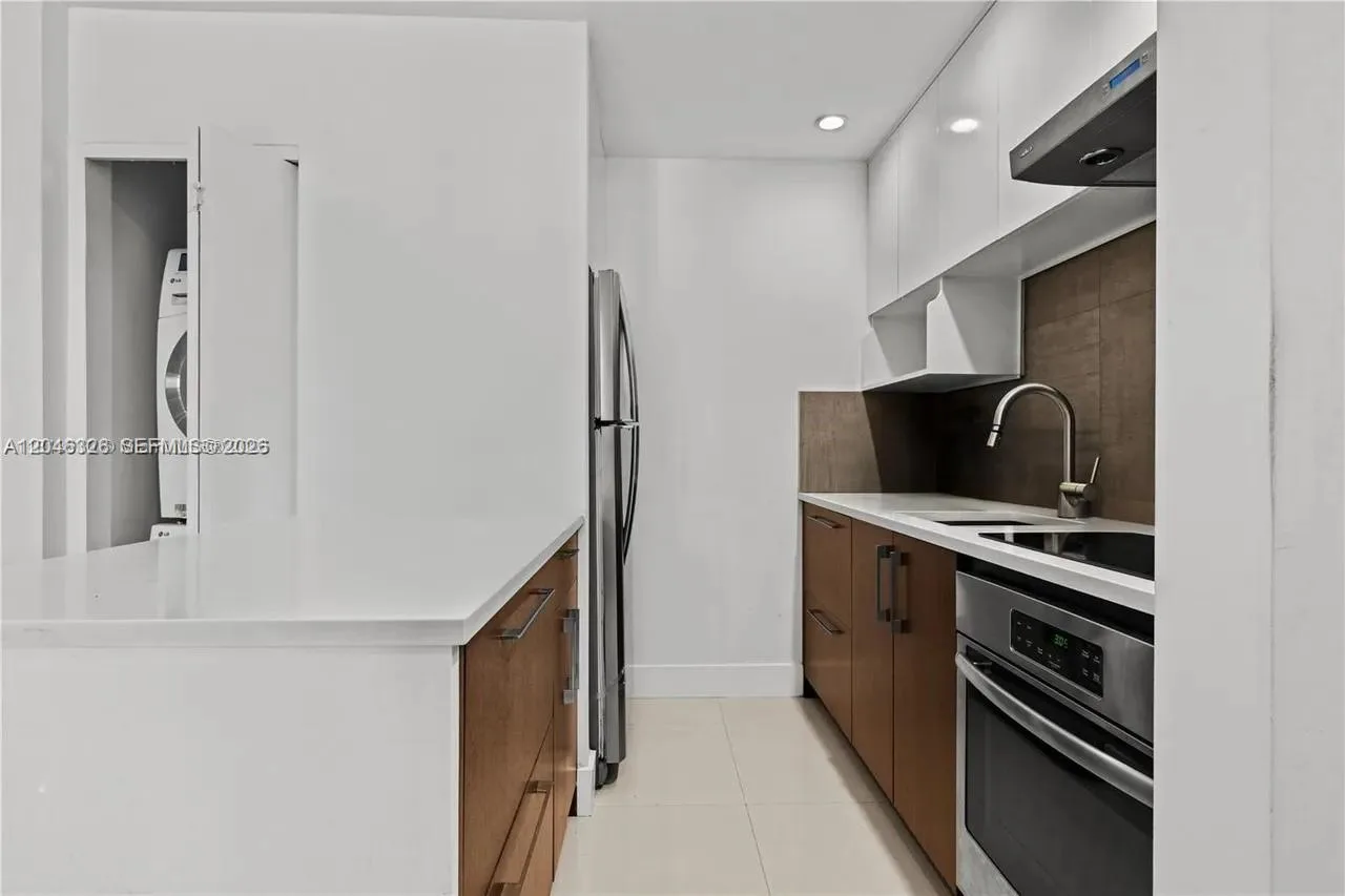 2715 Tigertail Ave # 102, Miami, FL 33133 photo 6