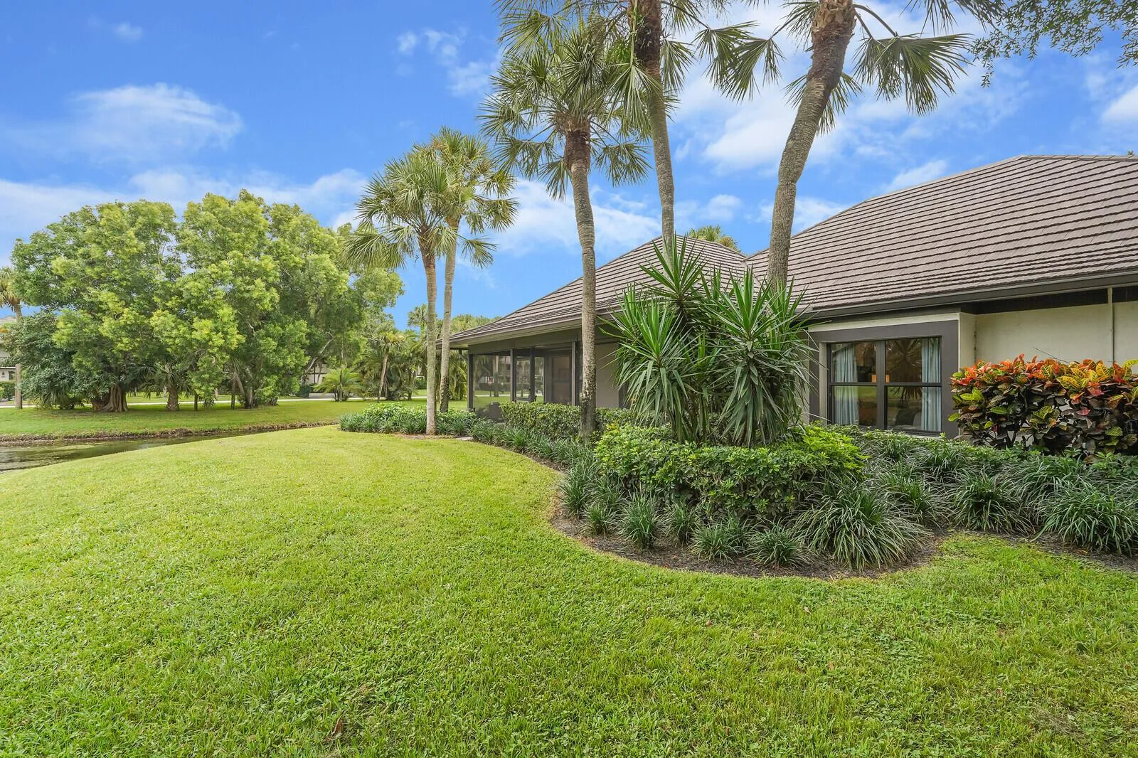 2735 POLO ISLAND Drive # K104, Wellington, FL 33414 photo 3