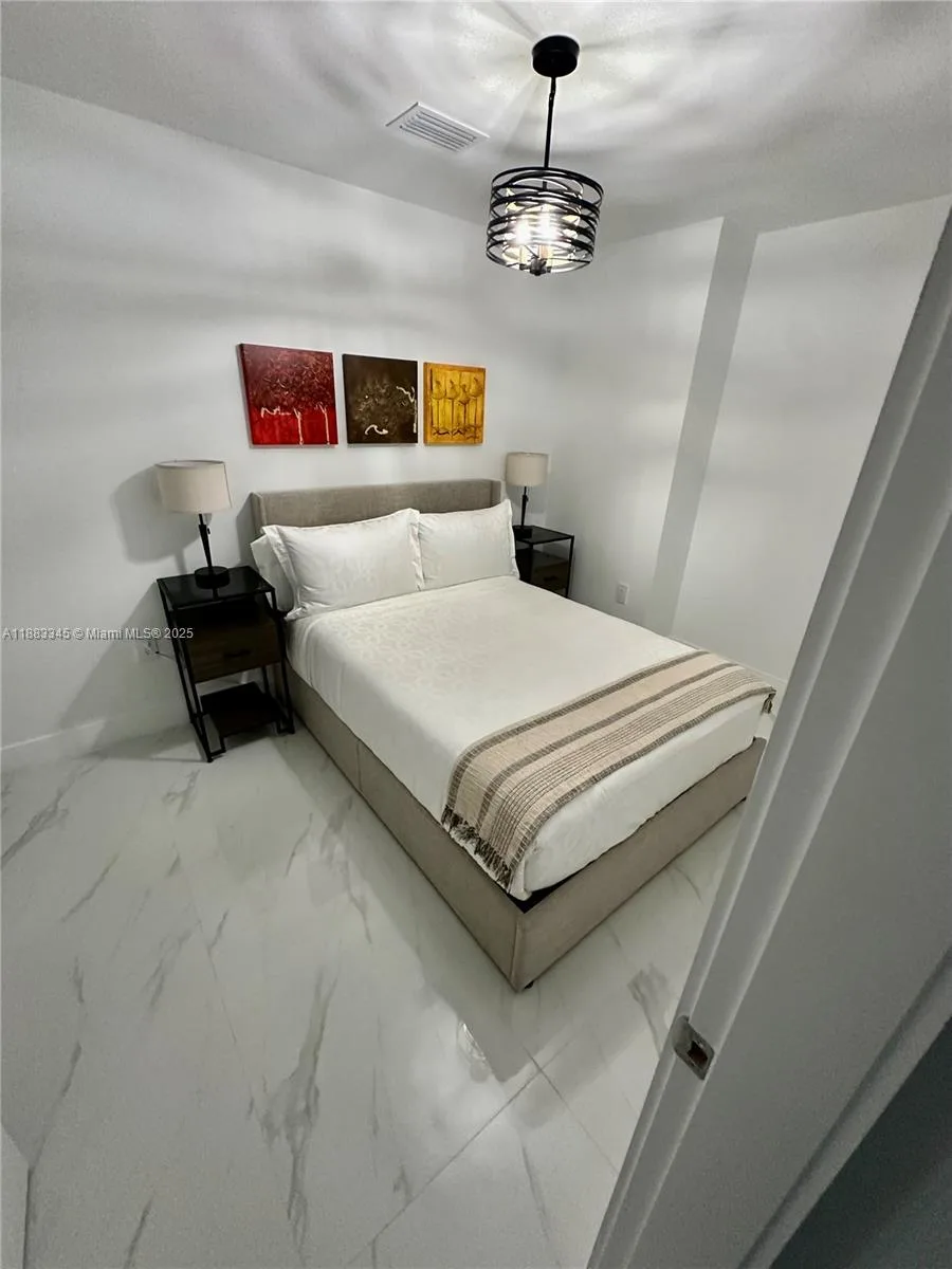 700 NE 24th St # 1206, Miami, FL 33137 photo 6