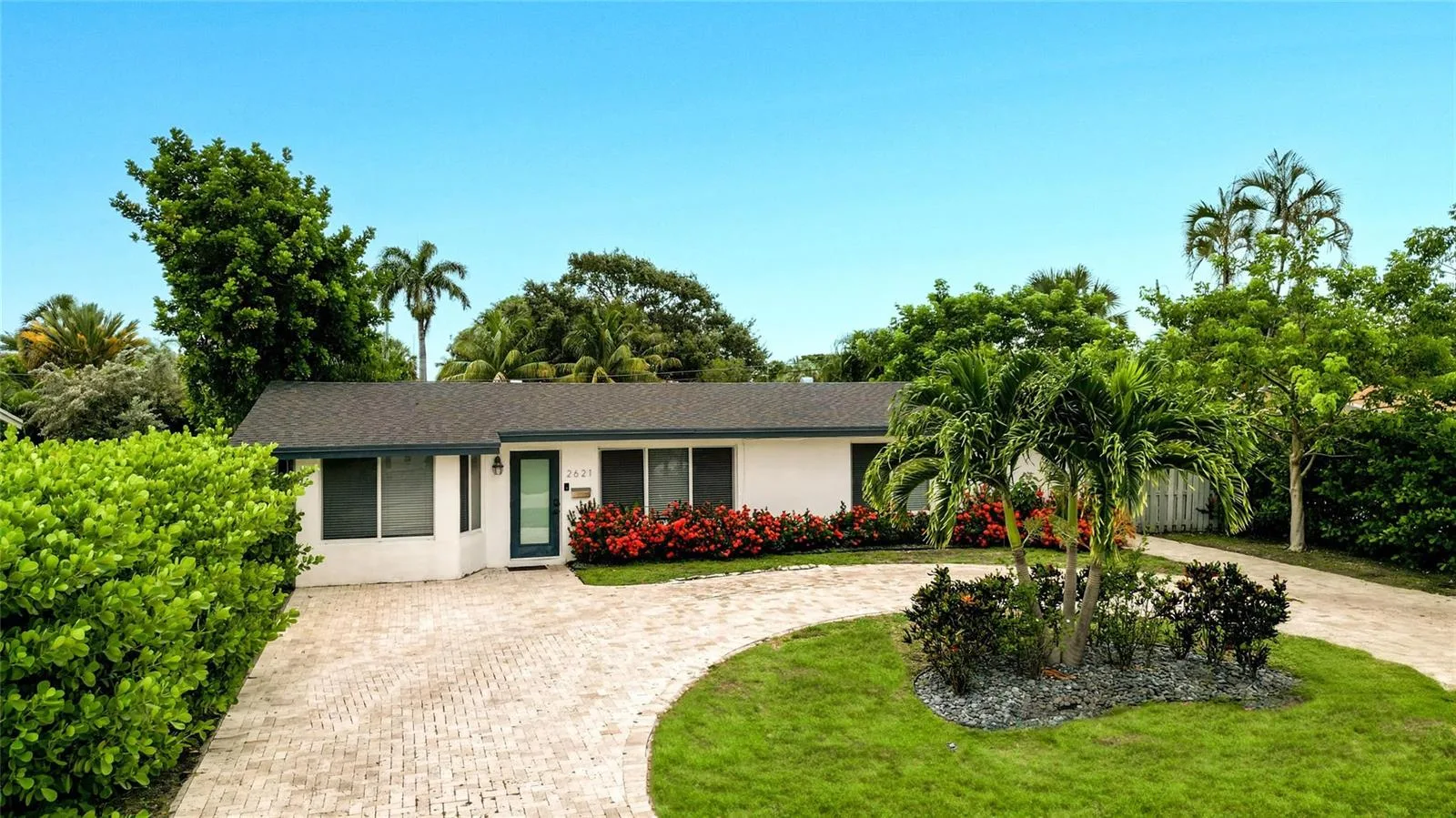 2621 NE 20th Street, Pompano Beach, FL 33064