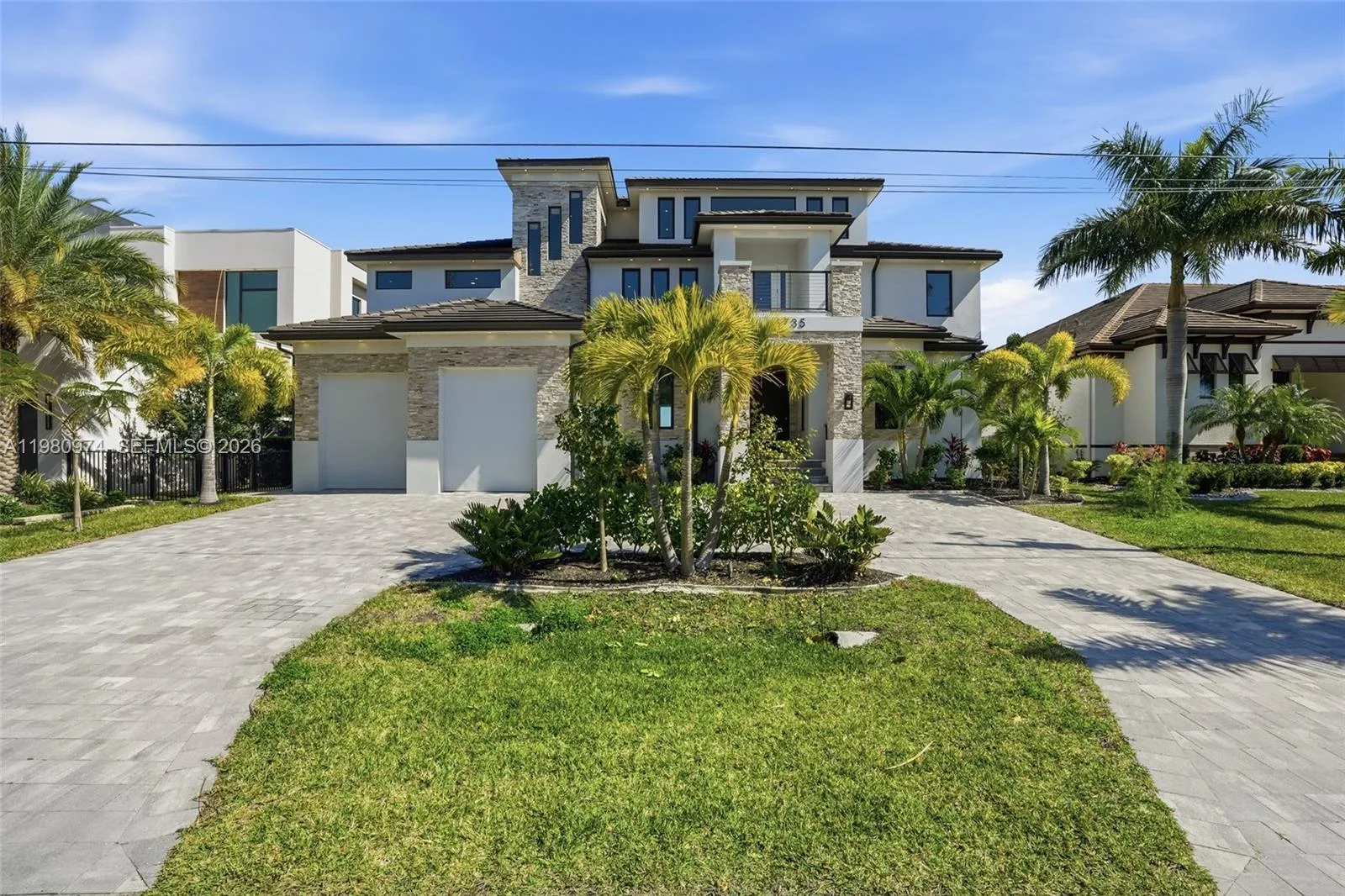 5735 Riverside Dr, Cape Coral, FL 33904