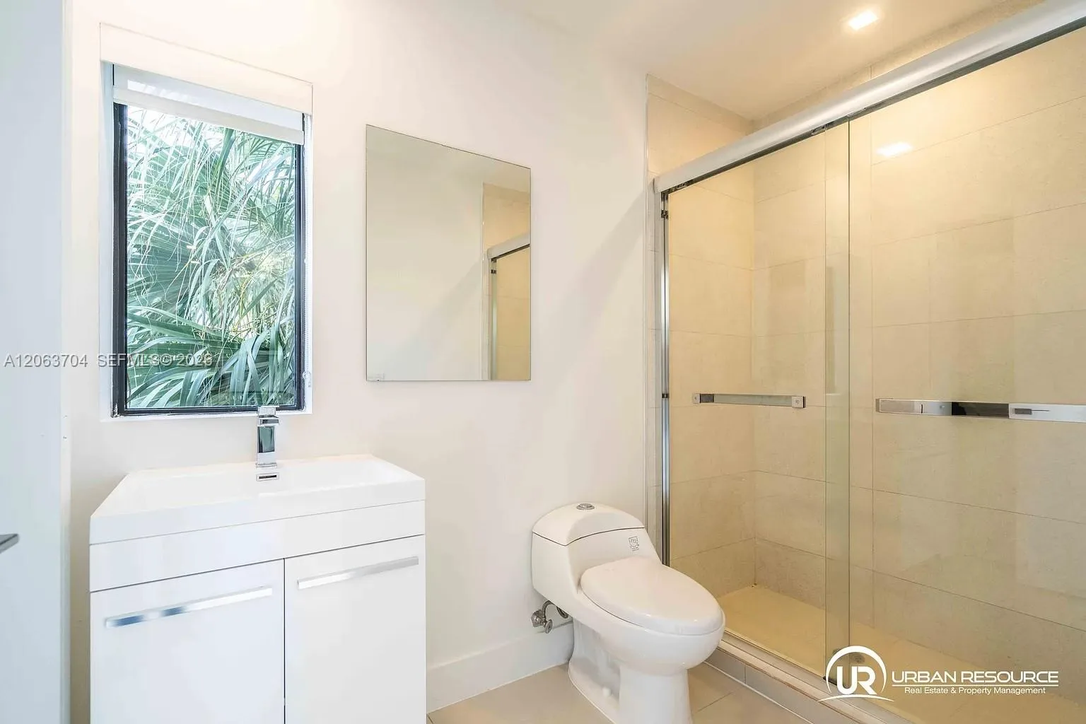 1971 Bay Dr # 122, Miami Beach, FL 33141 photo 11