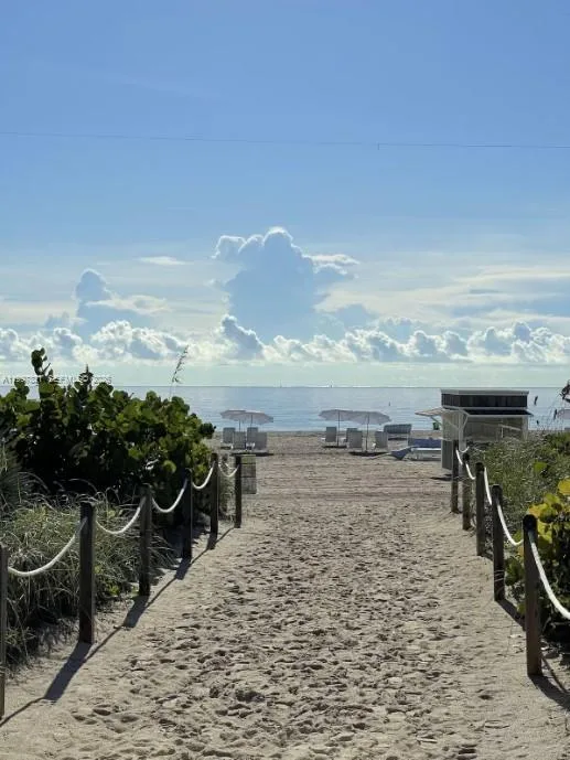 335 Ocean Dr # 214, Miami Beach, FL 33139