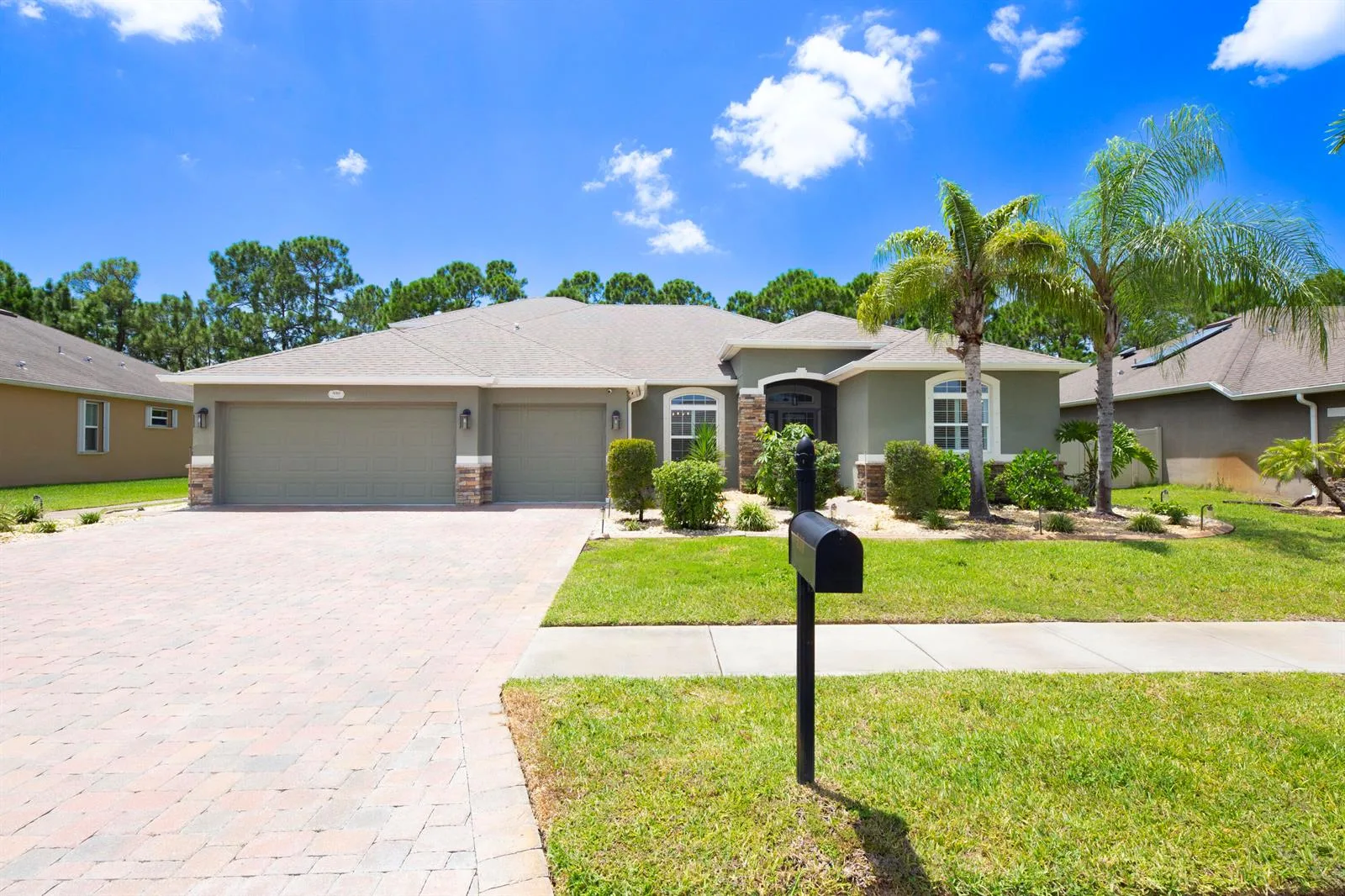 539 Easton Forest Circle SE, Palm Bay, FL 32909 — zdjęcie 3
