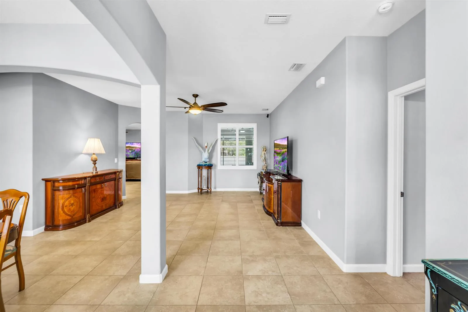 539 Easton Forest Circle SE, Palm Bay, FL 32909 photo 9