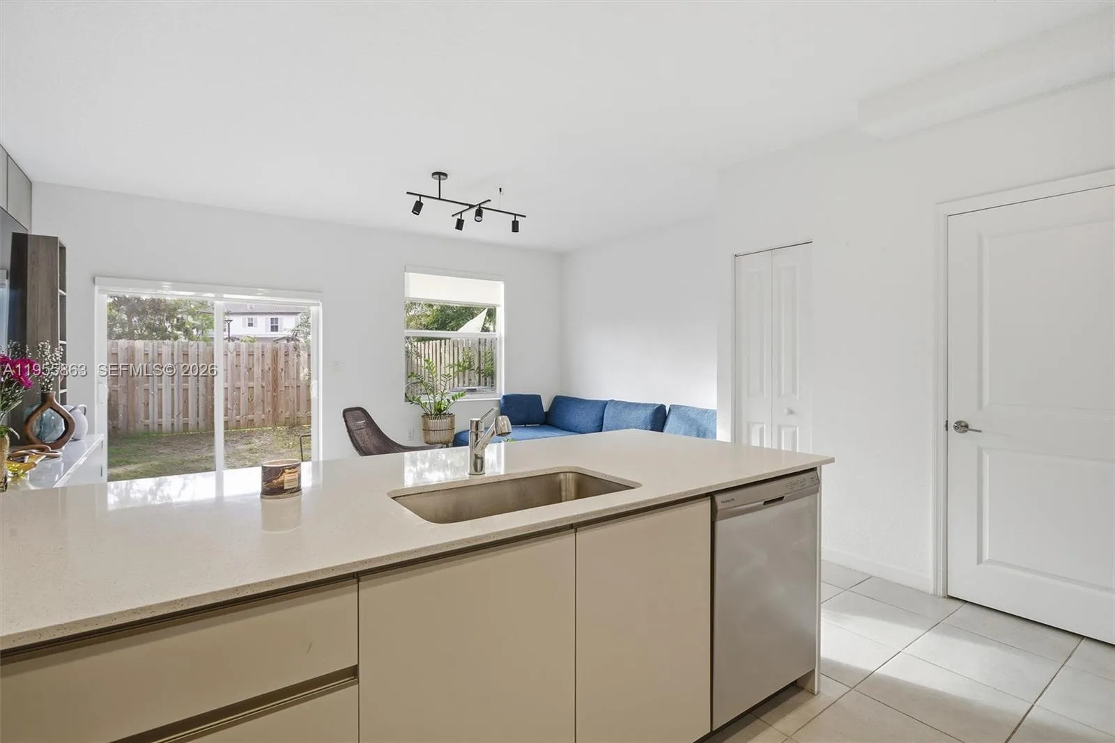 12176 NW 23rd Path, Miami, FL 33167 photo 10