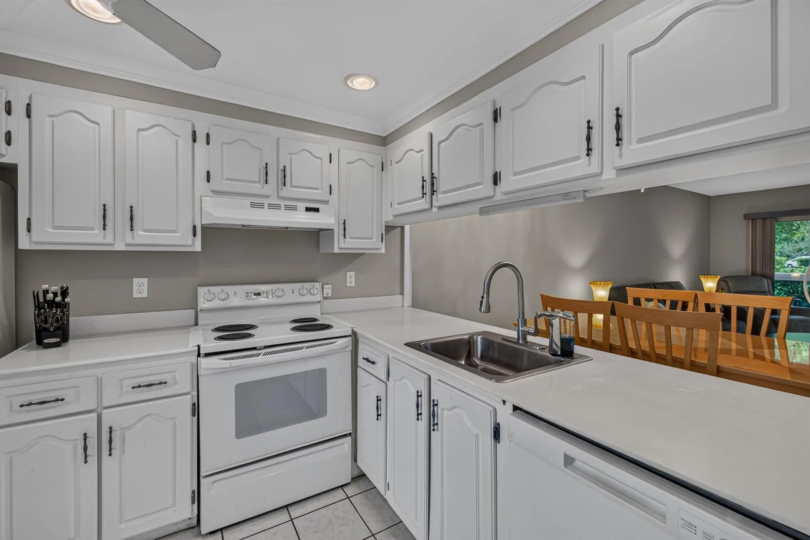 1205 Bahama Bend # F1, Coconut Creek, FL 33066