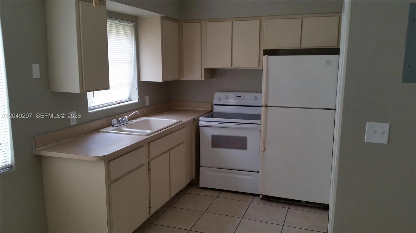 5900 NW 16th Pl # 2, Sunrise, FL 33313