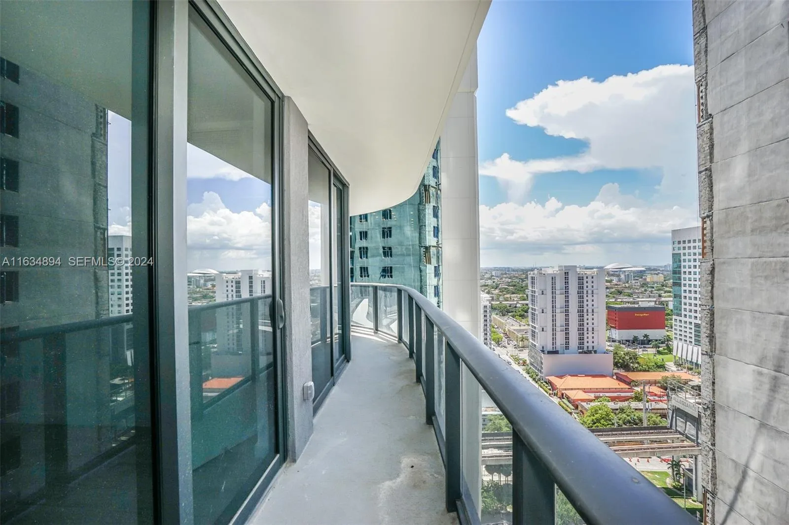 55 SW 9th ST # 2108, Miami, FL 33130 photo 8
