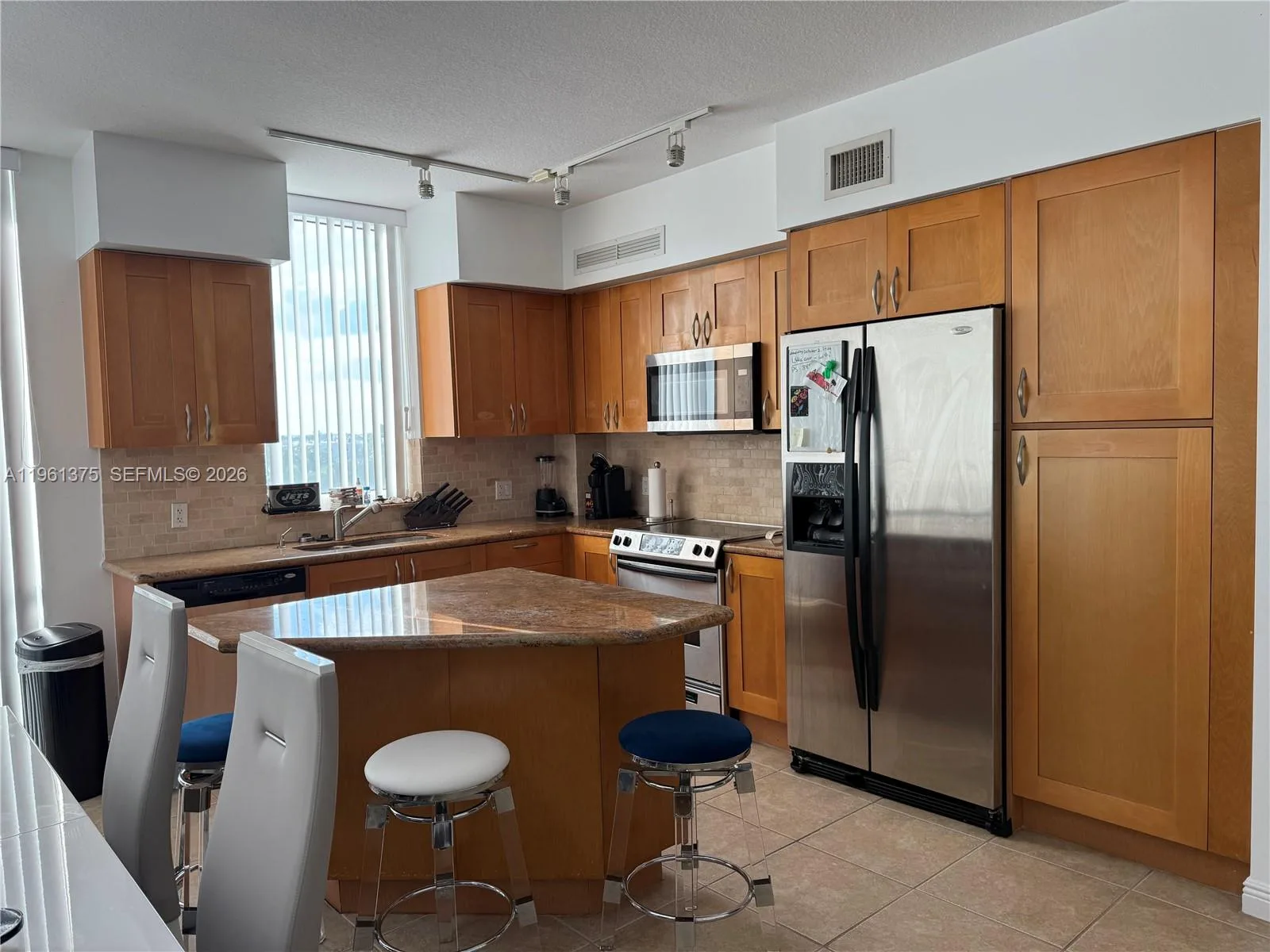 Duo Hallandale photo 13