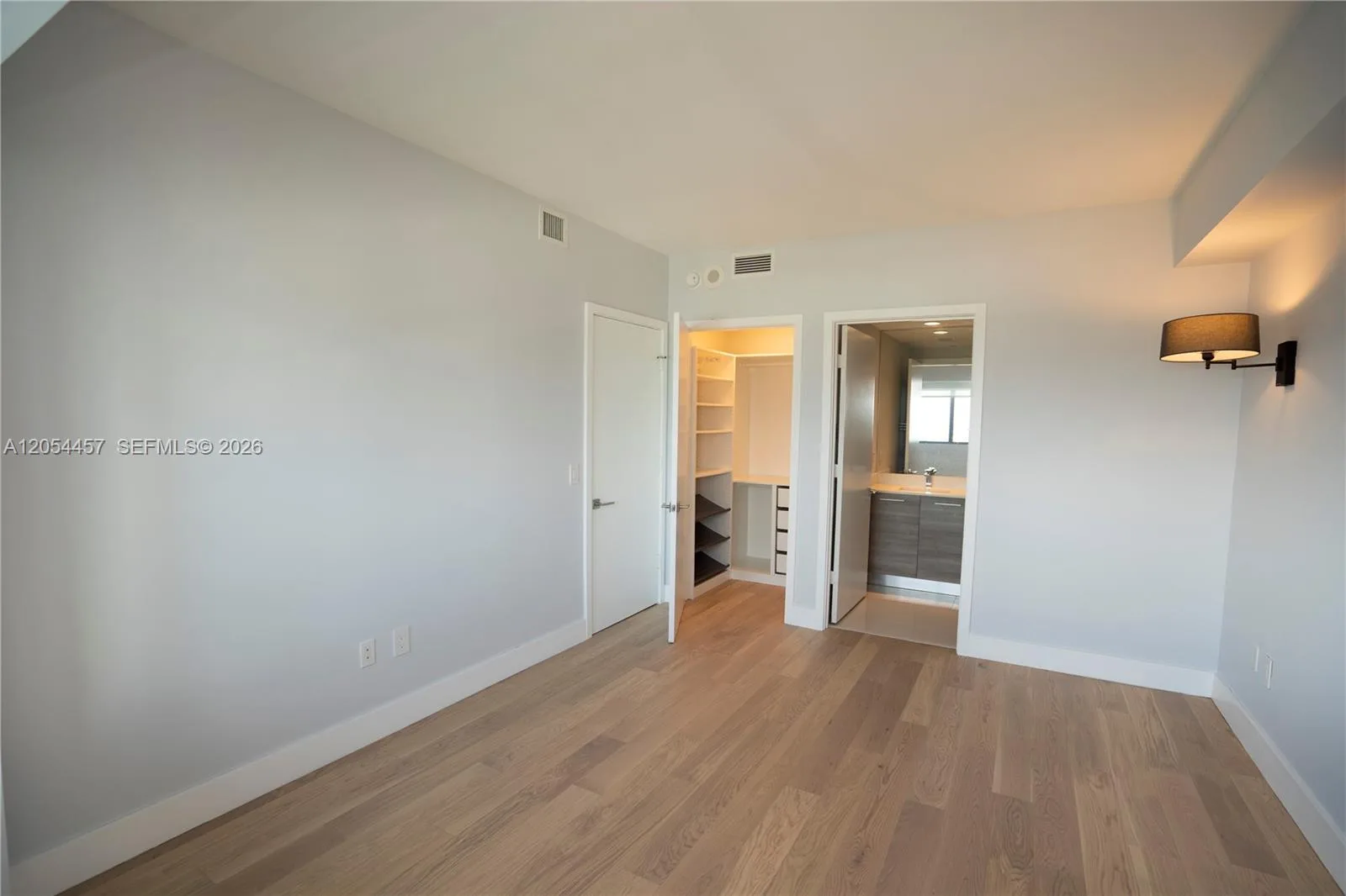650 NE 32nd St # 4104, Miami, FL 33137 photo 8