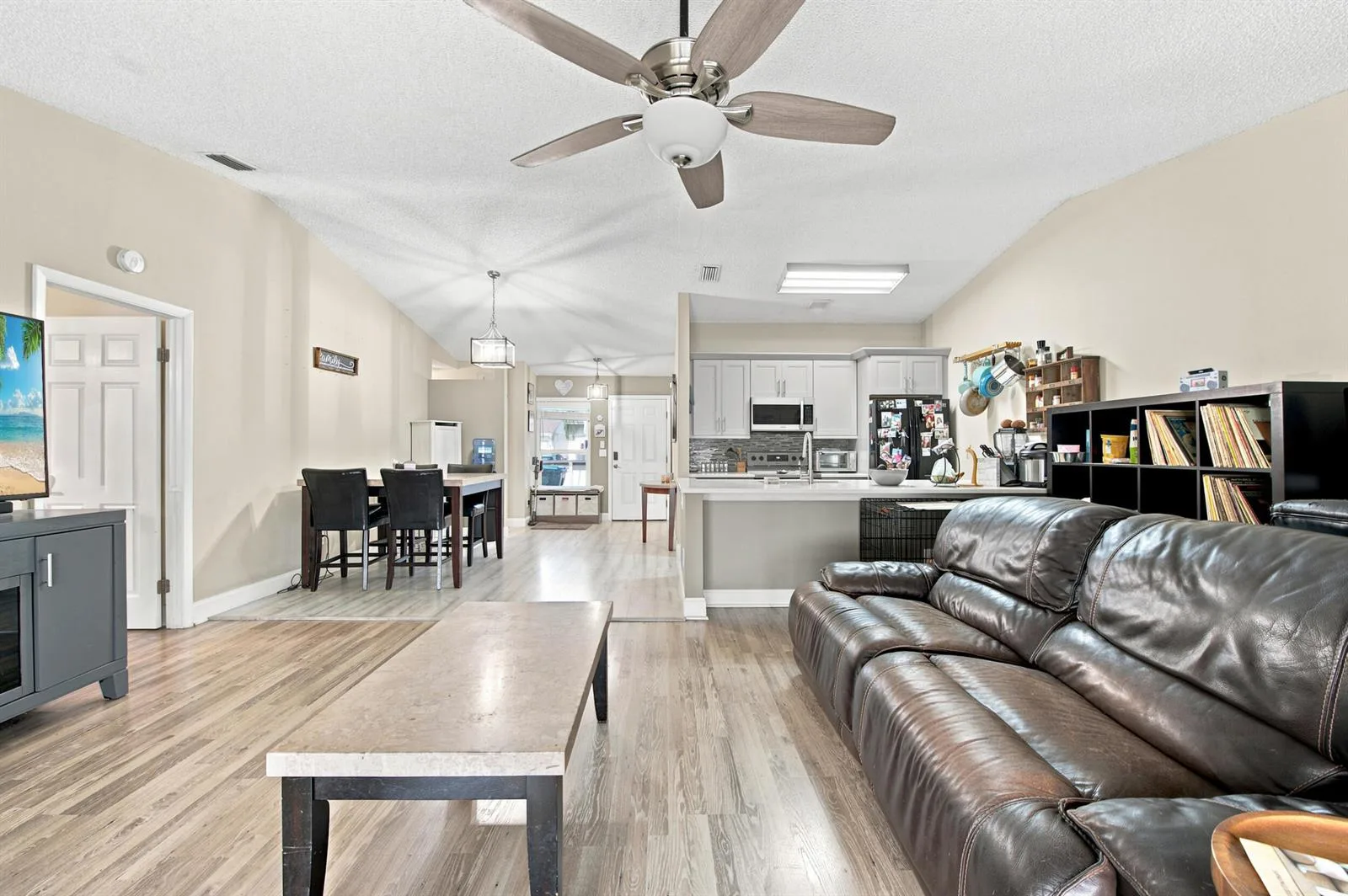 18 WINCHMORE Lane, Boynton Beach, FL 33426 photo 7
