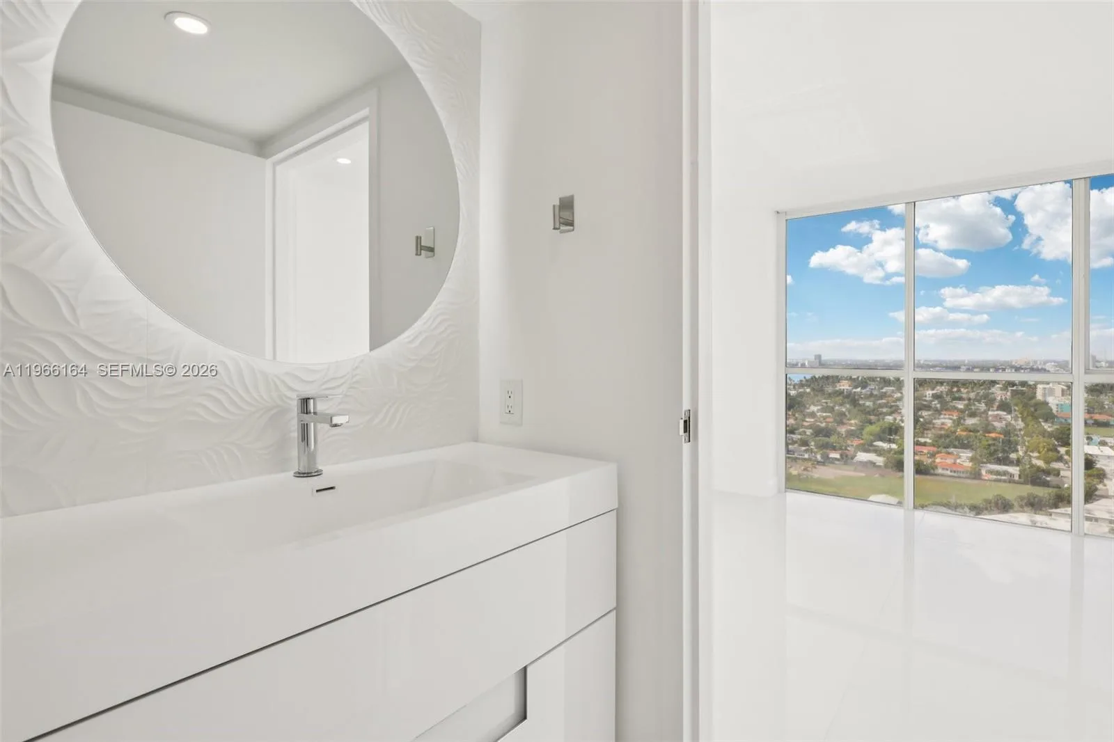 7601 E Treasure Dr # 2305, North Bay Village, FL 33141 photo 12