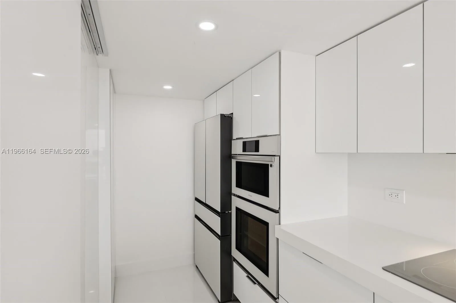 7601 E Treasure Dr # 2305, North Bay Village, FL 33141 photo 8