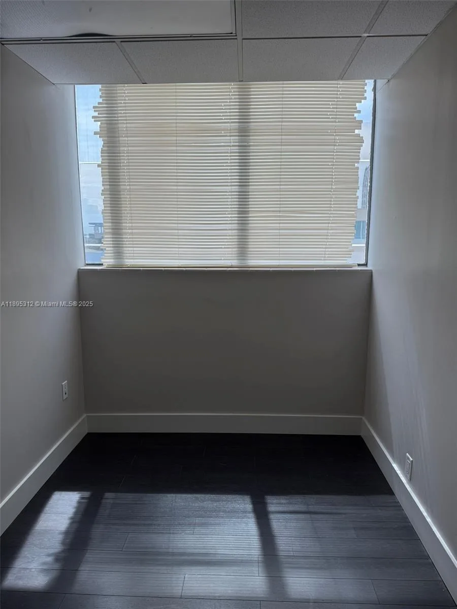 299 Alhambra Cir # 519/521, Coral Gables, FL 33134 — zdjęcie 3