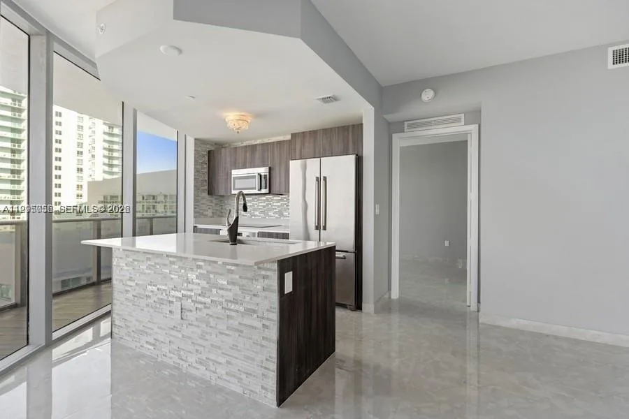 488 NE 18th St # 3801, Miami, FL 33132 photo 12