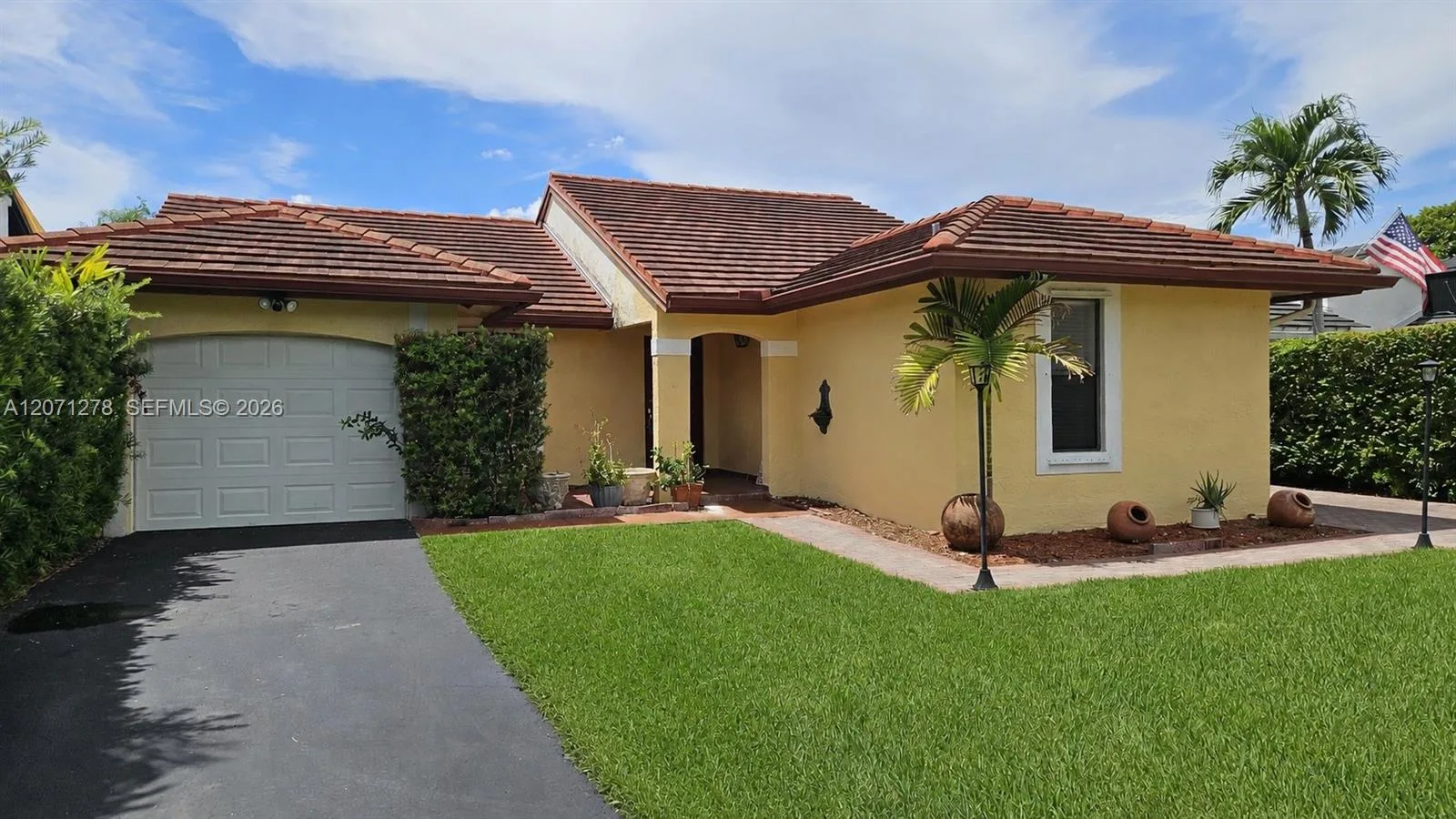 7142 SW 103rd Ct Cir, Miami, FL 33173