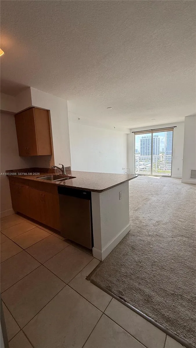 1830 Radius Dr # 915, Hollywood, FL 33020 photo 5