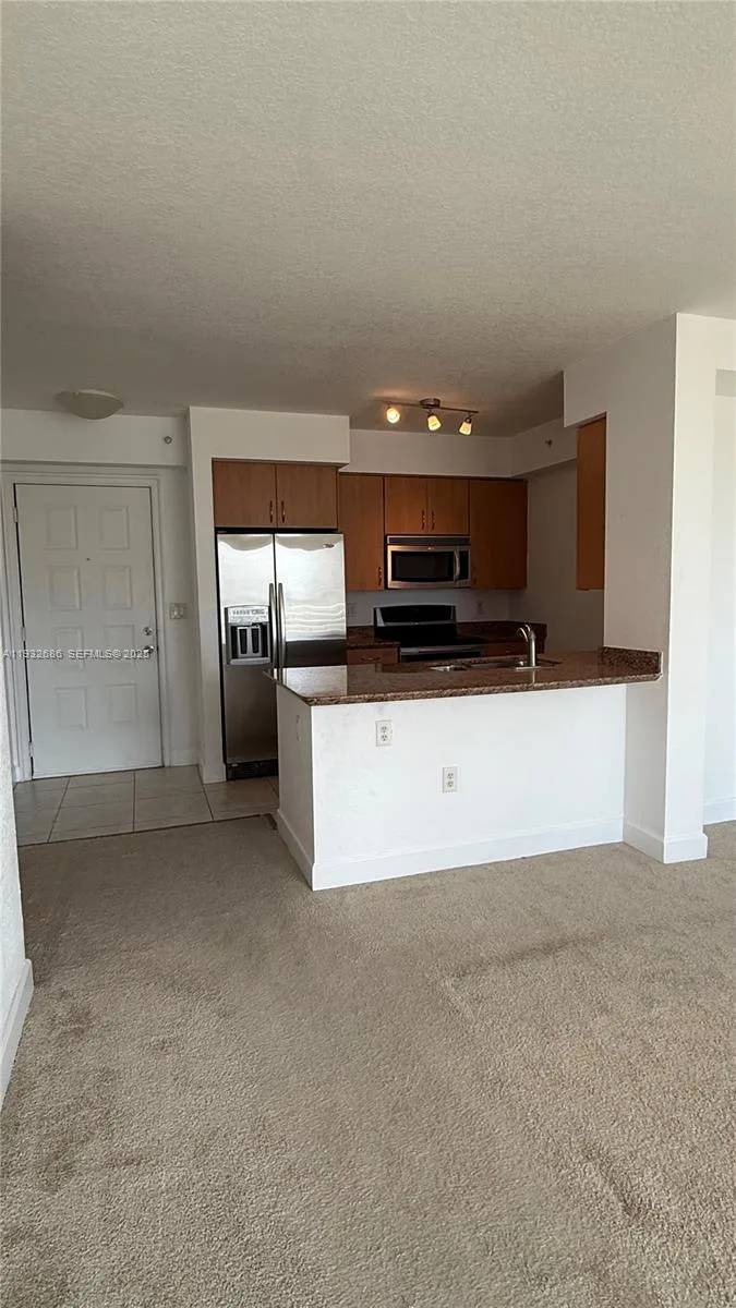 1830 Radius Dr # 915, Hollywood, FL 33020 photo 6