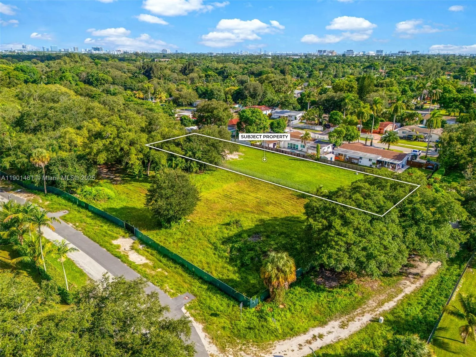 NE 8th Avenue NE 152nd Street, North Miami, FL 33162 photo 11
