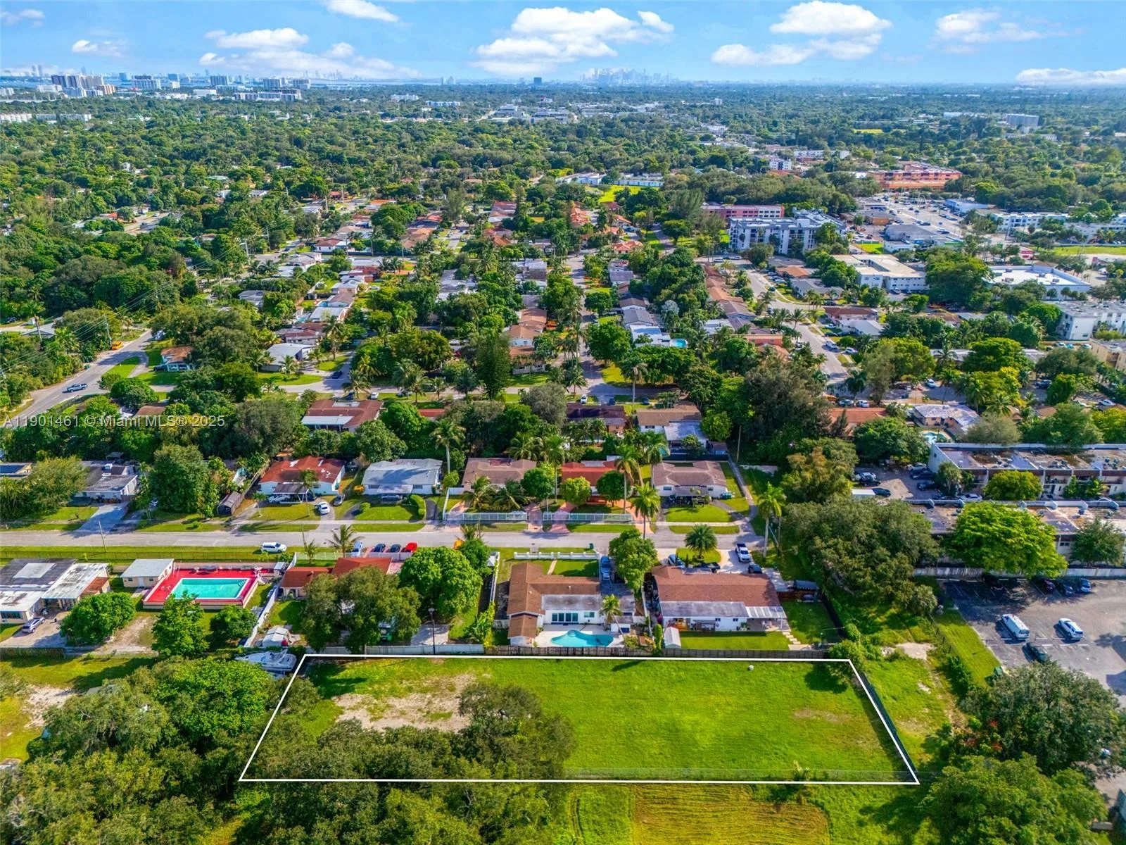 NE 8th Avenue NE 152nd Street, North Miami, FL 33162 photo 13