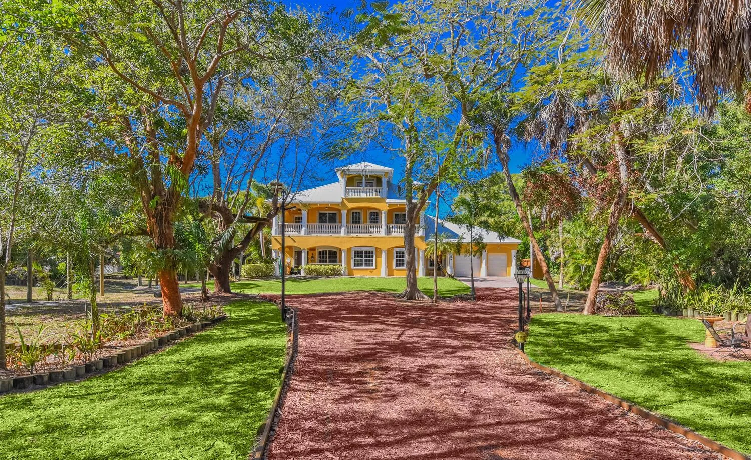 8053 S Indian River Drive, Fort Pierce, FL 34982