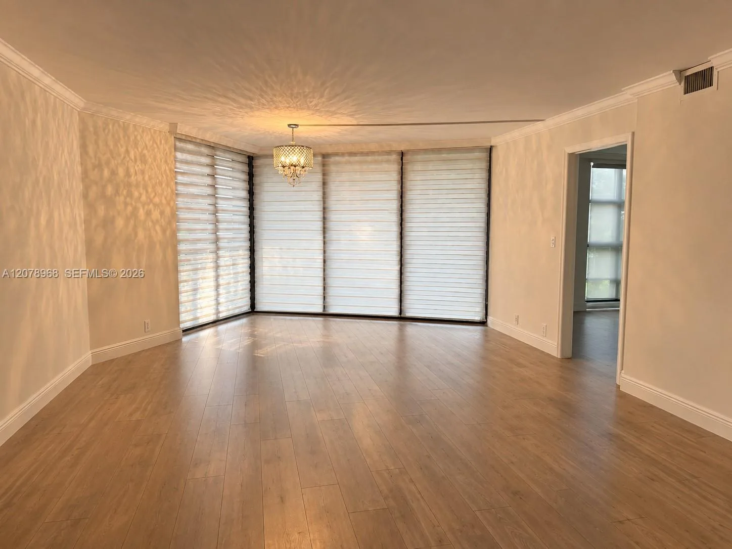 4000 Towerside Ter # 304, Miami, FL 33138