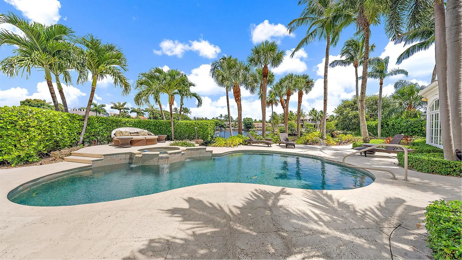 1327 LAKE WORTH Lane, North Palm Beach, FL 33408 photo 10