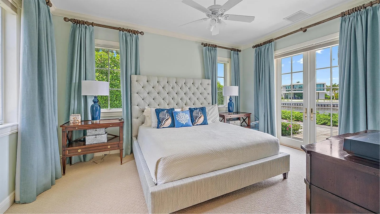 1327 LAKE WORTH Lane, North Palm Beach, FL 33408 photo 9