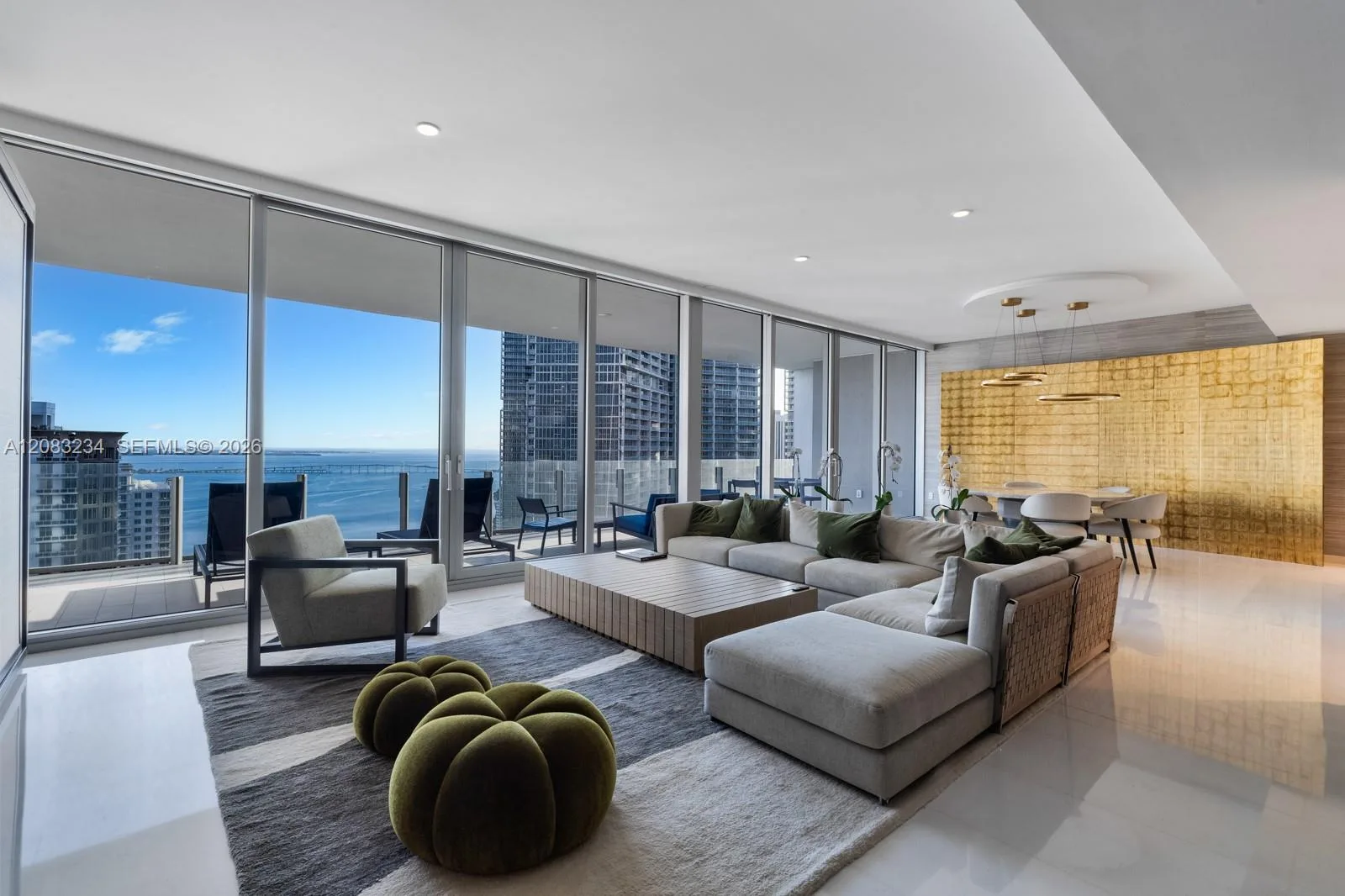 300 Biscayne Blvd Way # 3302, Miami, FL 33131