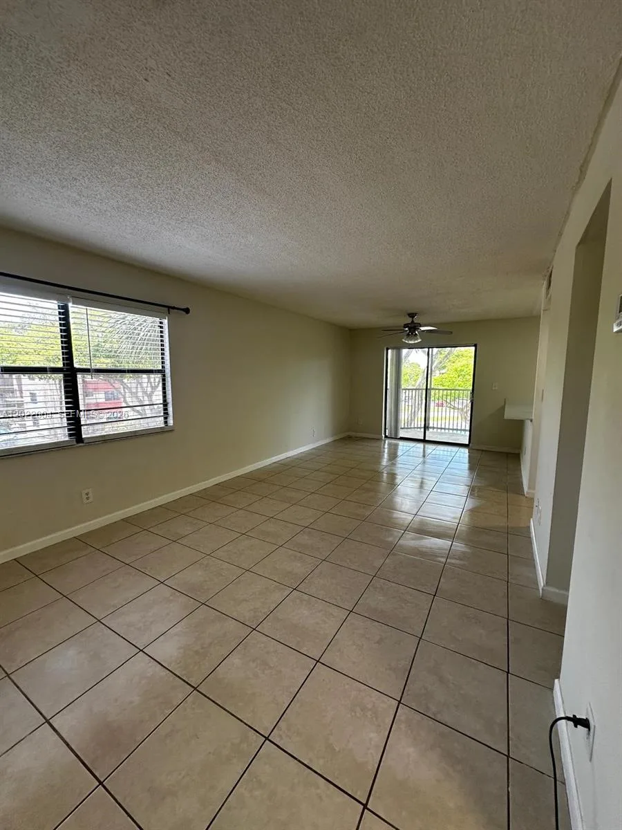 3400 Foxcroft Rd # 301, Miramar, FL 33025 photo 6