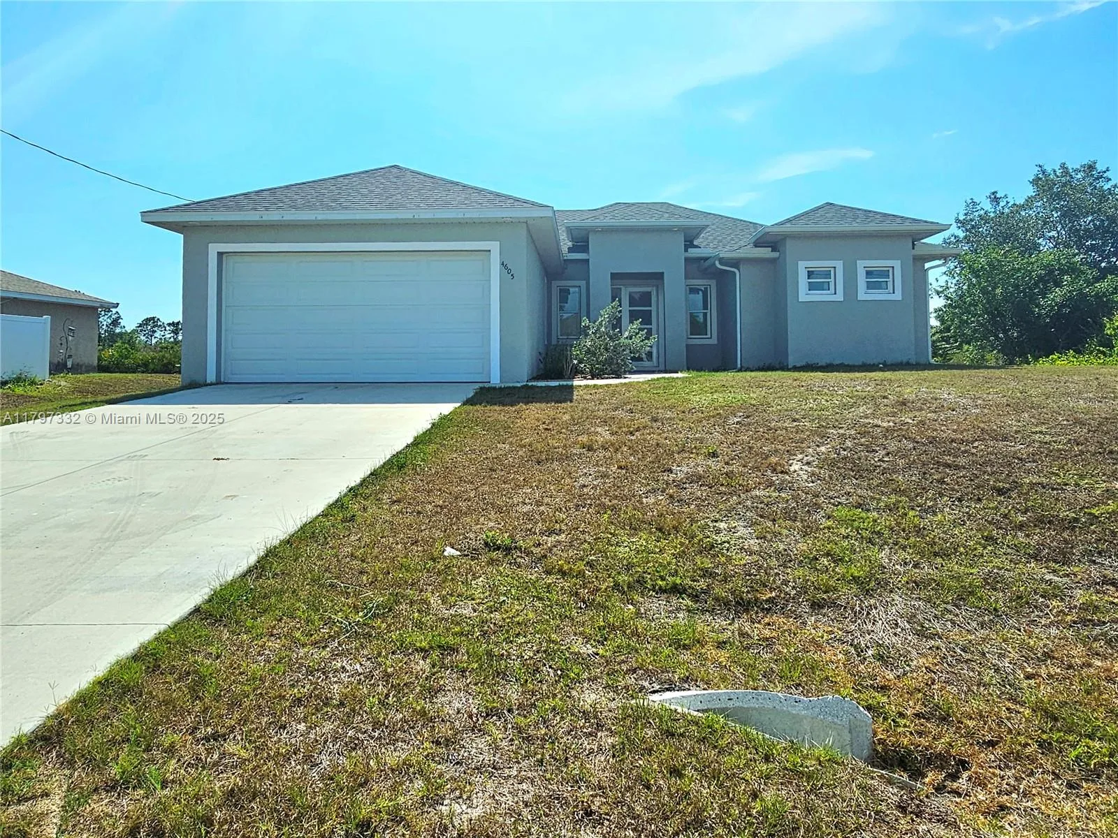 4605 CONNIE AVE, Lehigh Acres, FL 33971