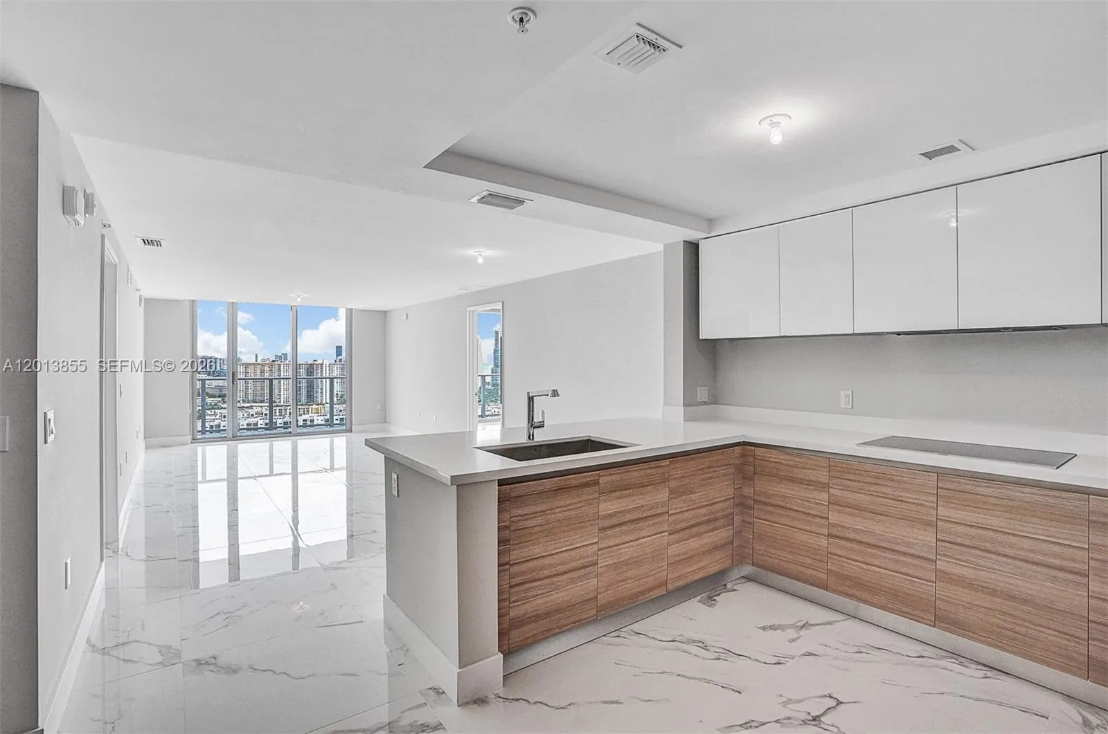 330 Sunny Isles Blvd # 5-2205, Sunny Isles Beach, FL 33160