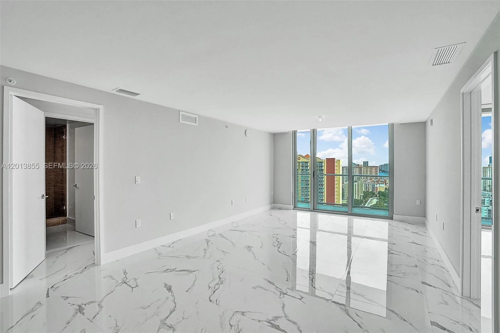 330 Sunny Isles Blvd # 5-2205, Sunny Isles Beach, FL 33160 photo 2