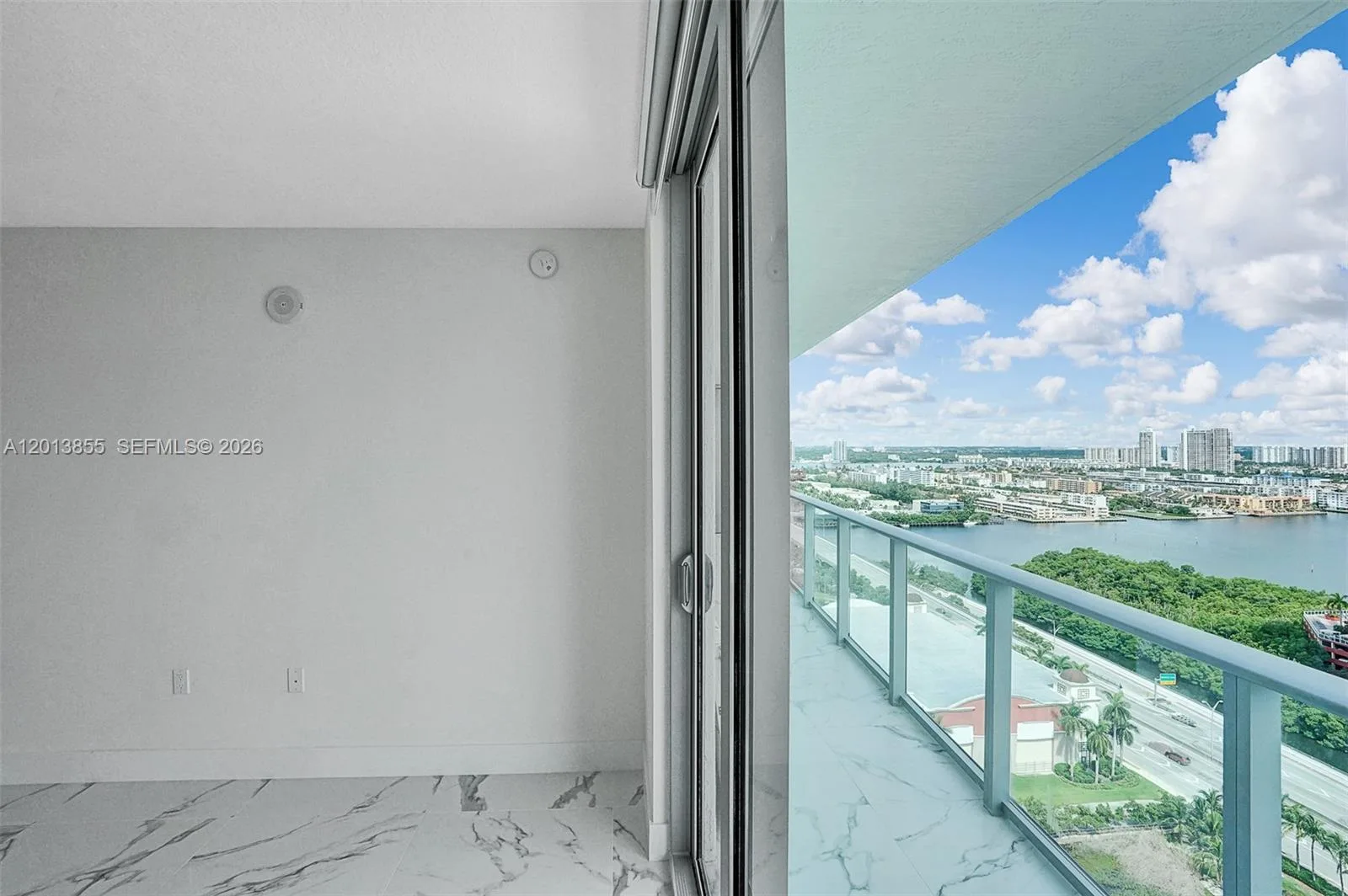 330 Sunny Isles Blvd # 5-2205, Sunny Isles Beach, FL 33160 photo 9