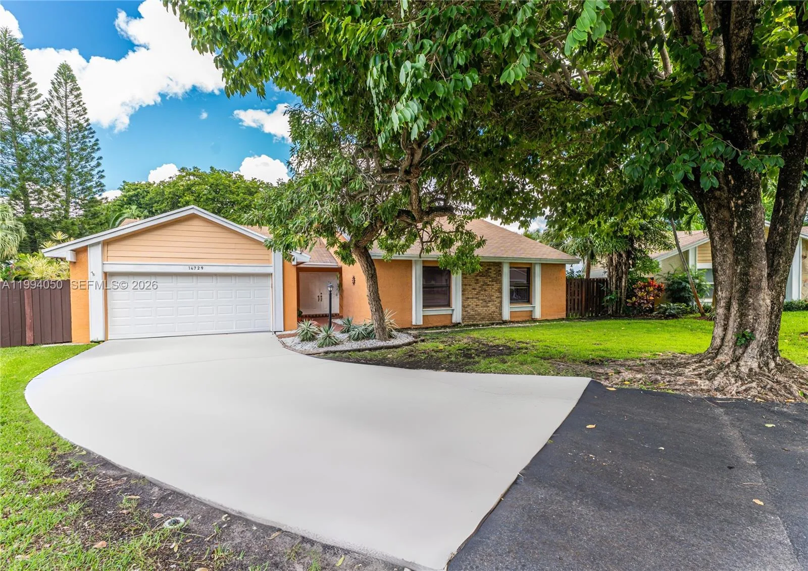 14729 SW 53rd Ter, Miami, FL 33185