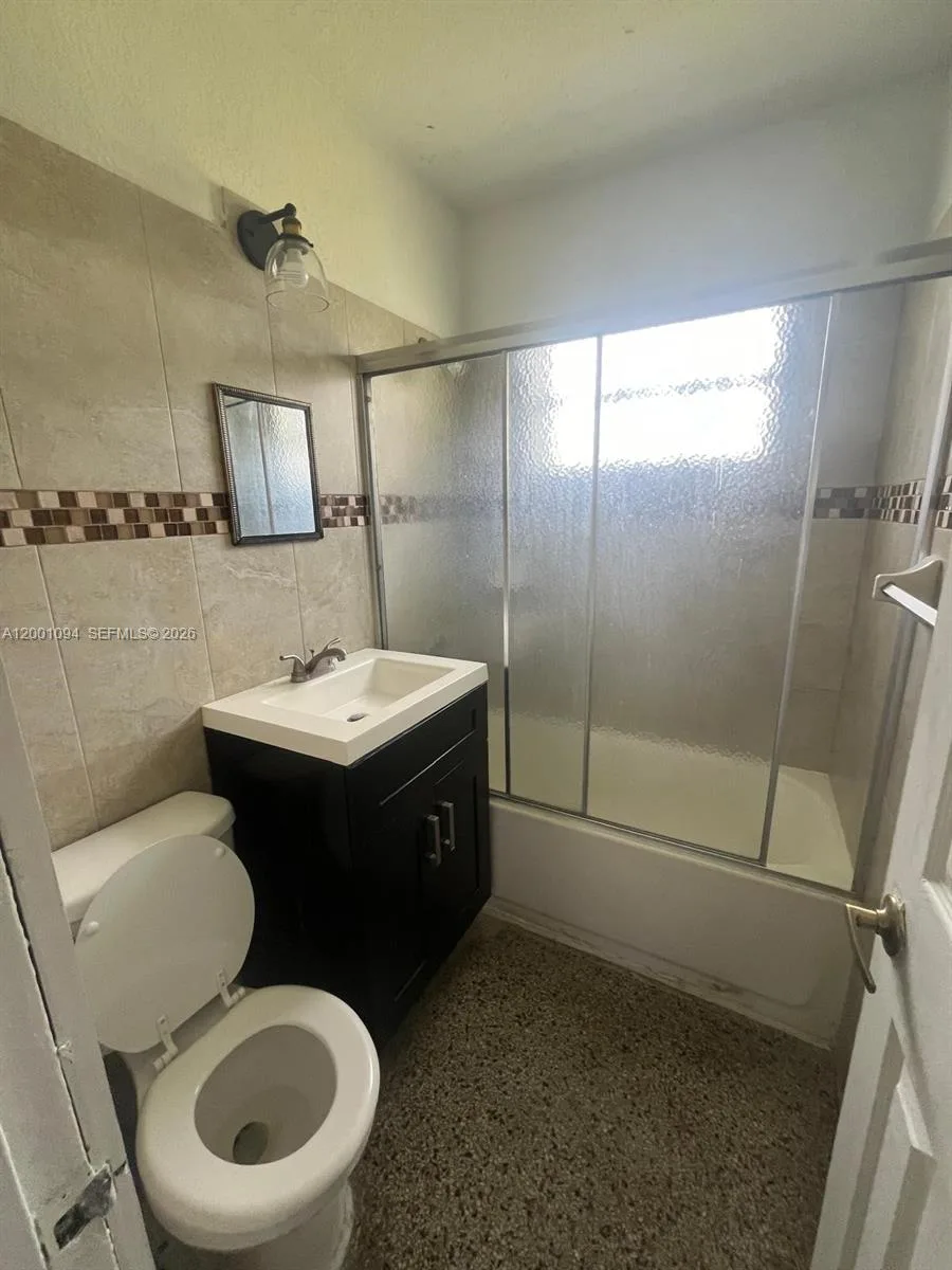 3180 NW 19th Ave, Miami, FL 33142 photo 9