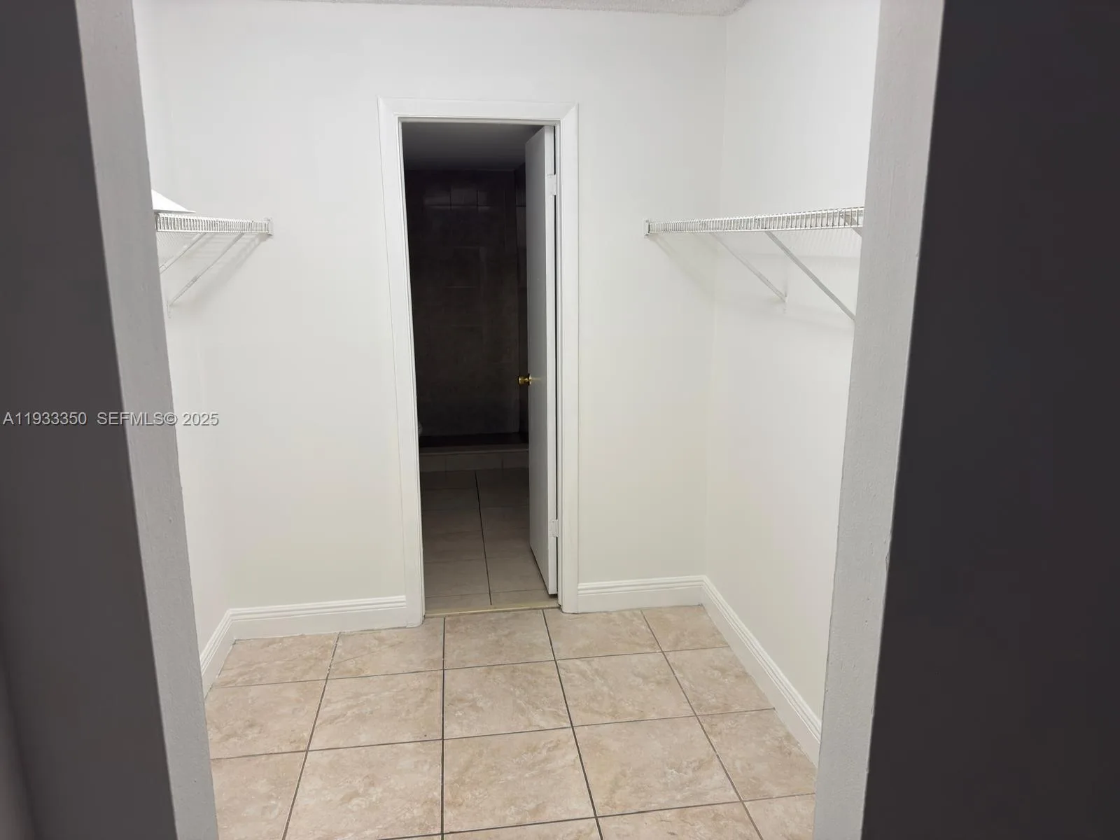 9369 Fontainebleau Blvd # J107, Miami, FL 33172 photo 5