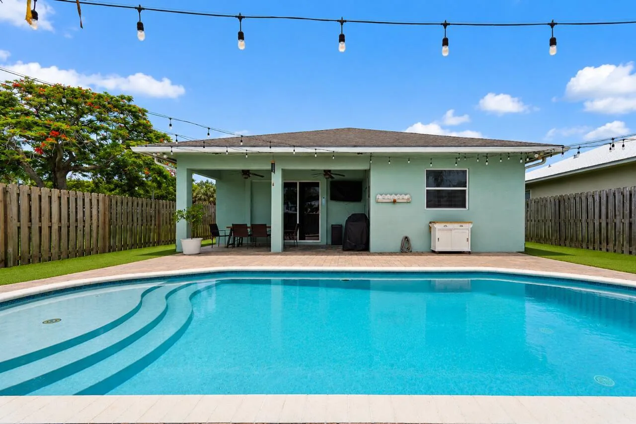 17620 Cinquez Park Road W, Jupiter, FL 33458 photo 2