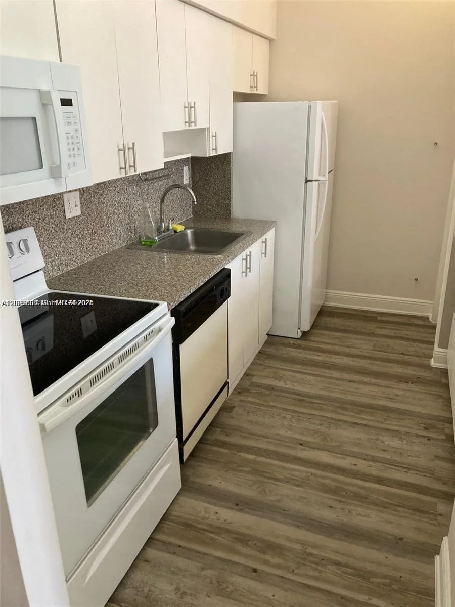 7420 W 20th Ave # 151, Hialeah, FL 33016 photo 3