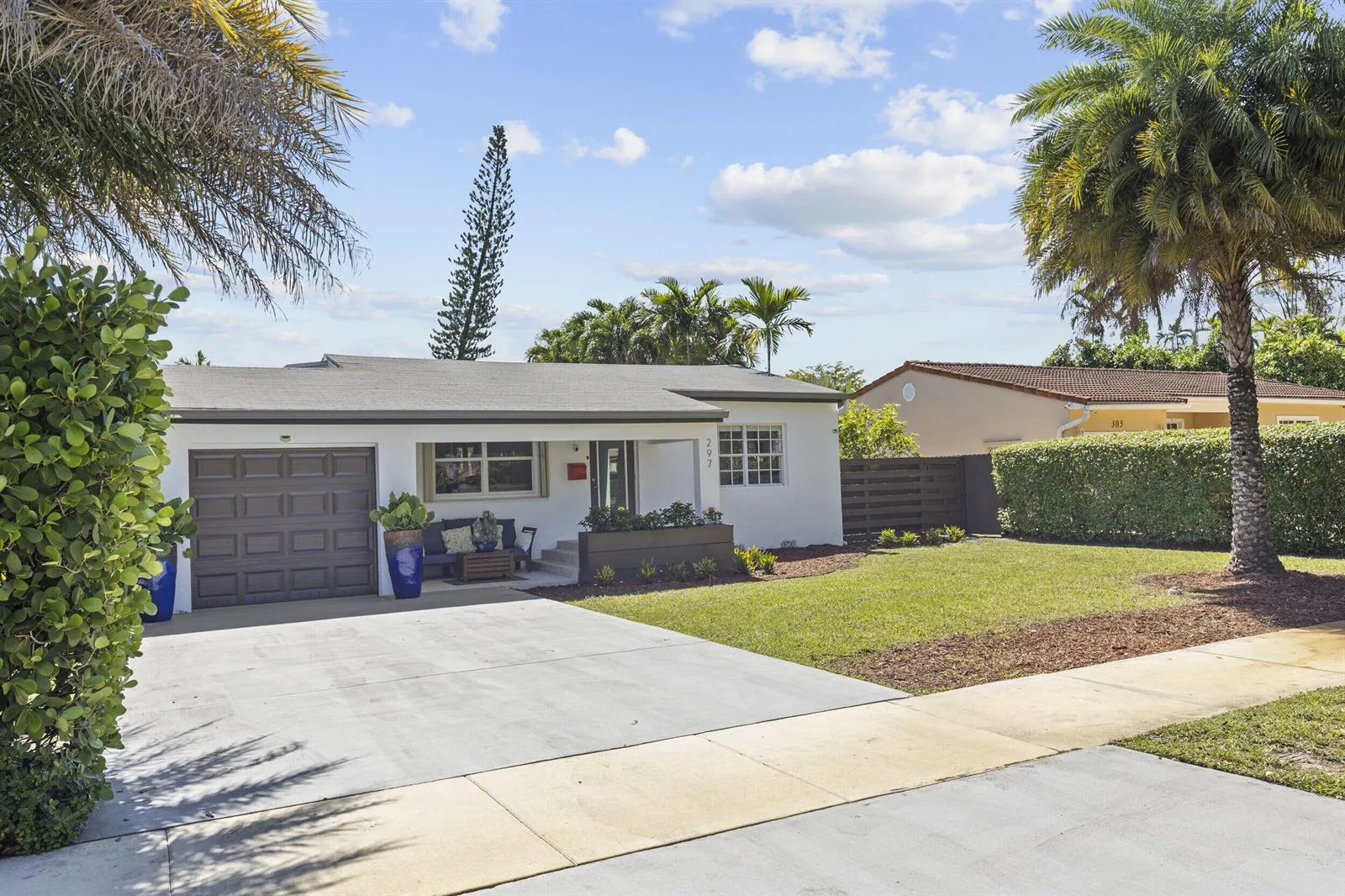 297 Minola Drive, Miami Springs, FL 33166 photo 3