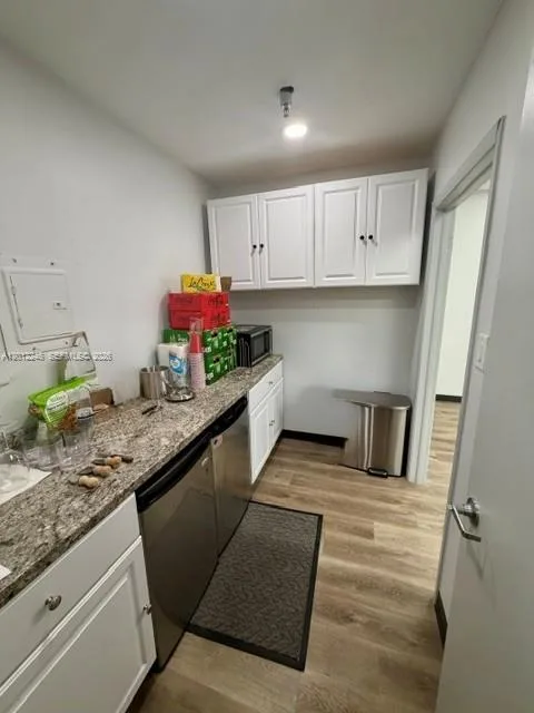 3108 NW 72nd Ave, Miami, FL 33122 photo 5