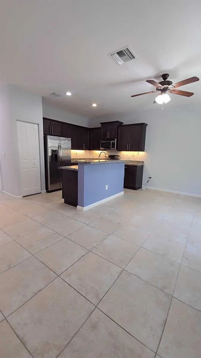 243 SW 7th Court # 243, Pompano Beach, FL 33060 photo 5