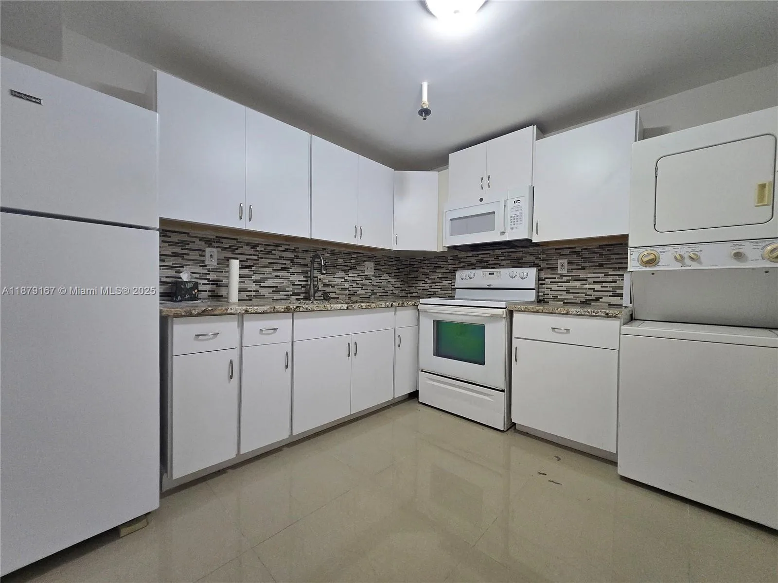 210 174th St # 1806, Sunny Isles Beach, FL 33160 photo 13