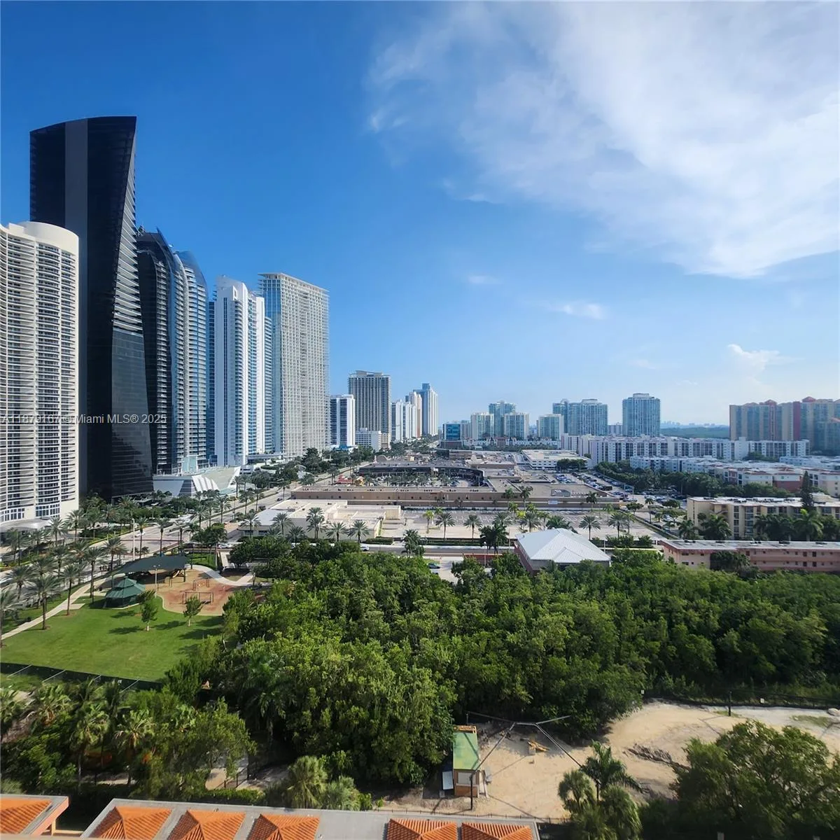 210 174th St # 1806, Sunny Isles Beach, FL 33160 photo 2